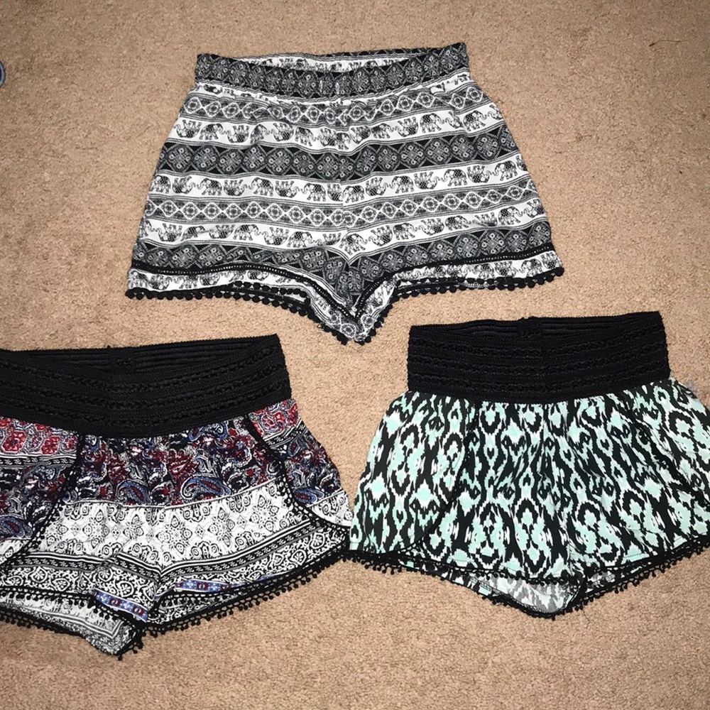 Bundle of shorts
